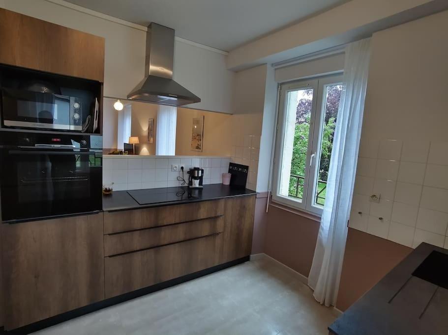 Grand Appartement Avec Jardin Bretenoux Exterior photo
